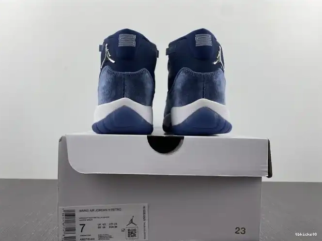 Cheap TBkick WMNS Jordan AR0715-441 Navy Midnight 11 Air Velvet 0524
